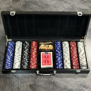 RARE 400PC YUENGLING BEER POKER CHIP Brewers and Bottlers Dogs BOXED SET Cards